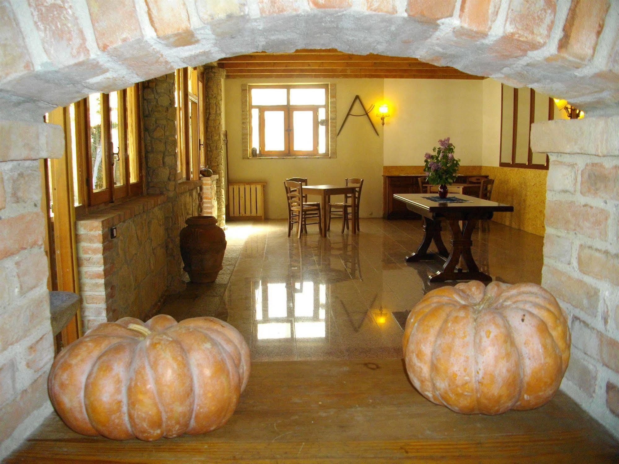 Villa La Martinella Canelli Exterior foto